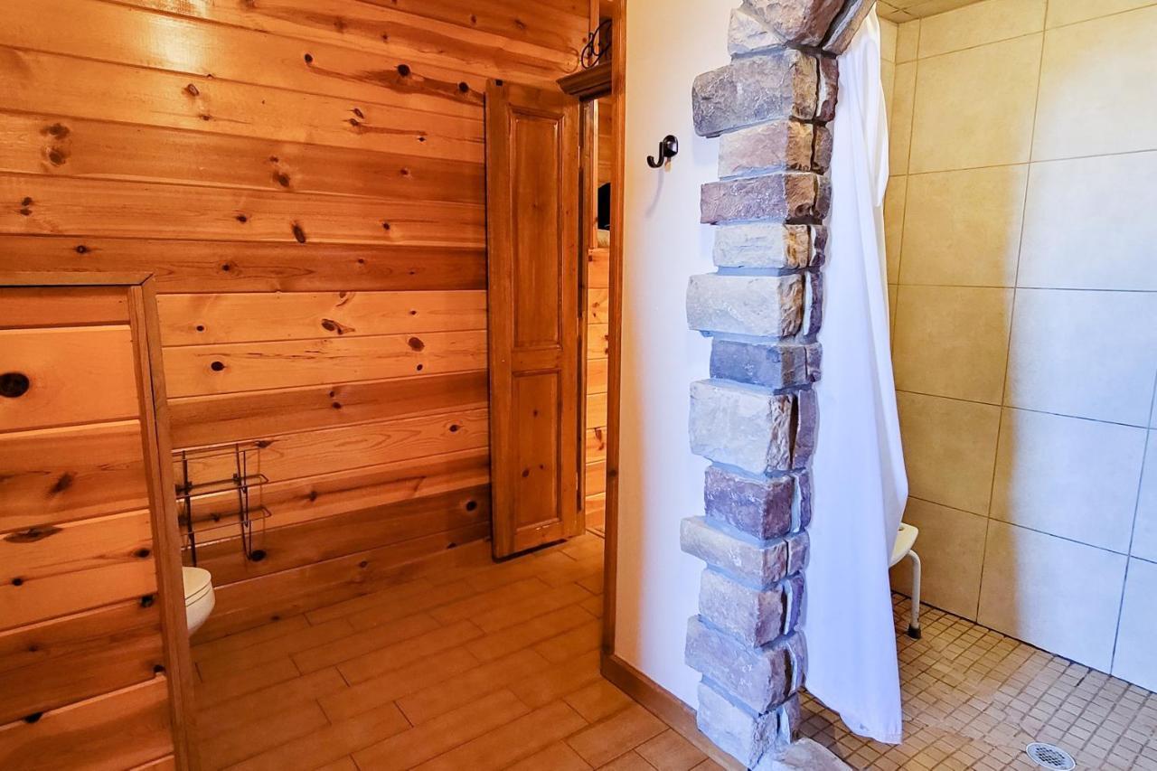 Treetop Tranquilty Sevierville Exterior photo